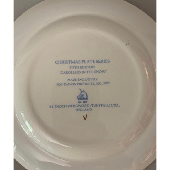 Christmas Plate Christmas 1977 Wedgwood Carollers In The Snow Blue Border Avon - Picture 3 of 8